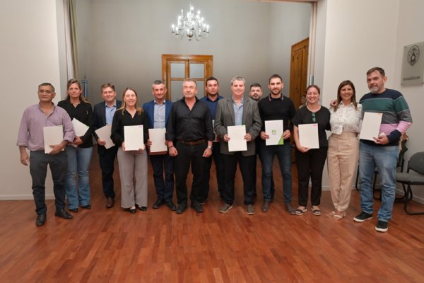 Refuerzan la seguridad en municipios y comunas del país