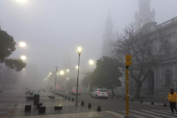 Neblinas y mínimas de 13 grados: el pronóstico para el viernes en Entre Ríos