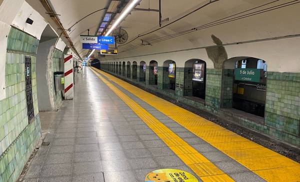 Subte de Buenos Aires: tarifa más cara que Madrid y caída histórica de pasajeros