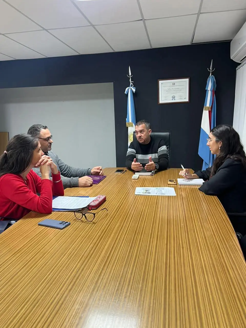 San Benito y la Comisión Vecinal Luis Lódolo Abren Diálogo para la Comunidad