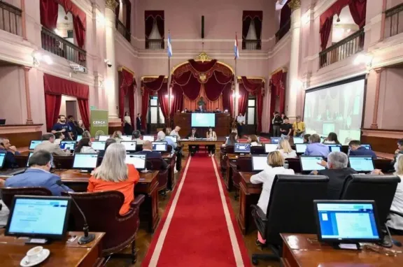 Diputados de Entre Ríos celebran su tercera sesión ordinaria del período legislativo