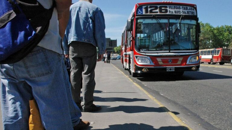Nuevo aumento: boleto de colectivo sube a $1.000 en un mes sin descuentos