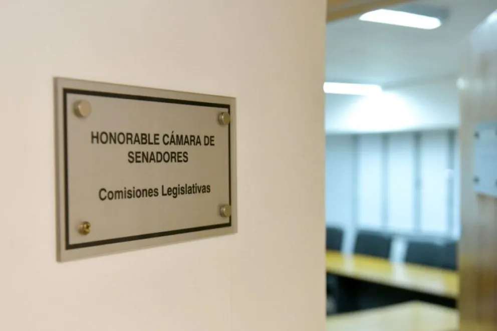 Senado debatirá deuda, transparencia y consorcios camineros esta semana