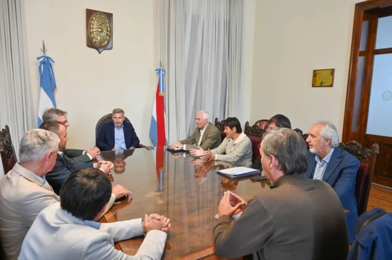 Frigerio y ACA analizan inversiones y logística productiva provincial