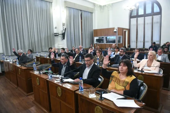Senado expresa profunda preocupación por el cierre del Casino de La Paz