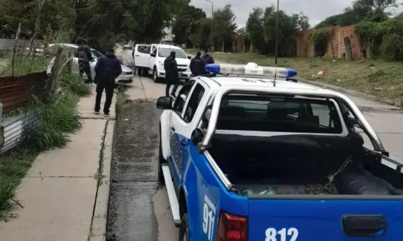 Padre e hijo detenidos por disparar y herir de gravedad a un menor