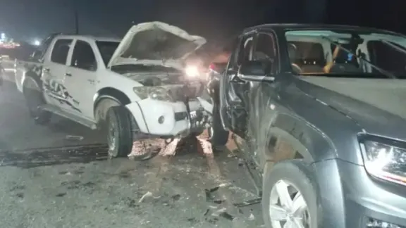 Hombre herido en choque de camionetas en Acceso Norte