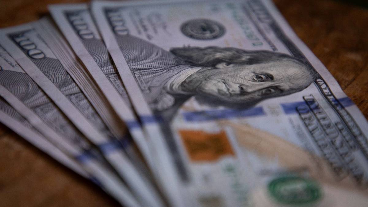 ¿A cuánto cotiza el dólar hoy en el feriado?