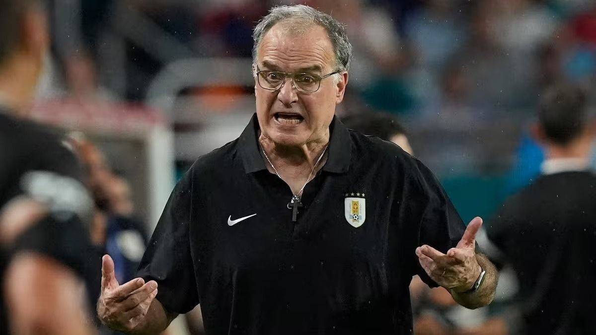Uruguay's 2026 World Cup Debut: Three Key Absences Deal Blow to Bielsa