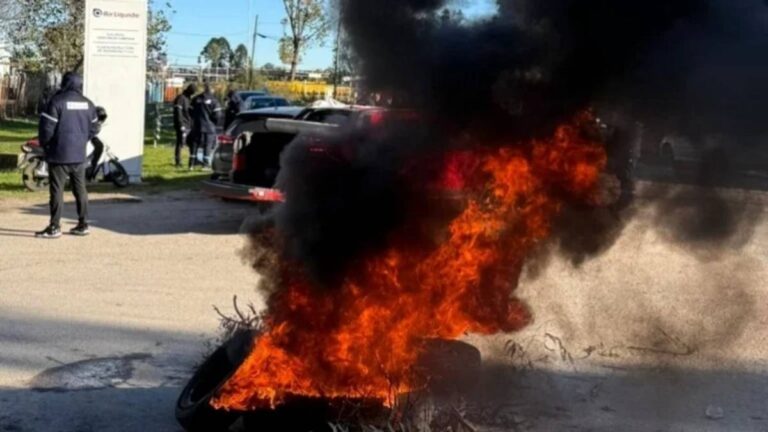 Denuncian despidos en Campana y alertan por recontratación fuera de convenio