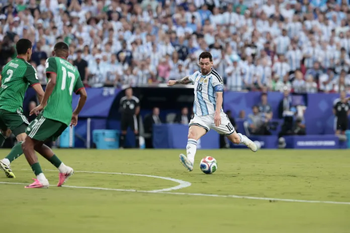 Messi Hat-Trick Propels Argentina to World Cup Debut Victory Over Algeria in Kansas