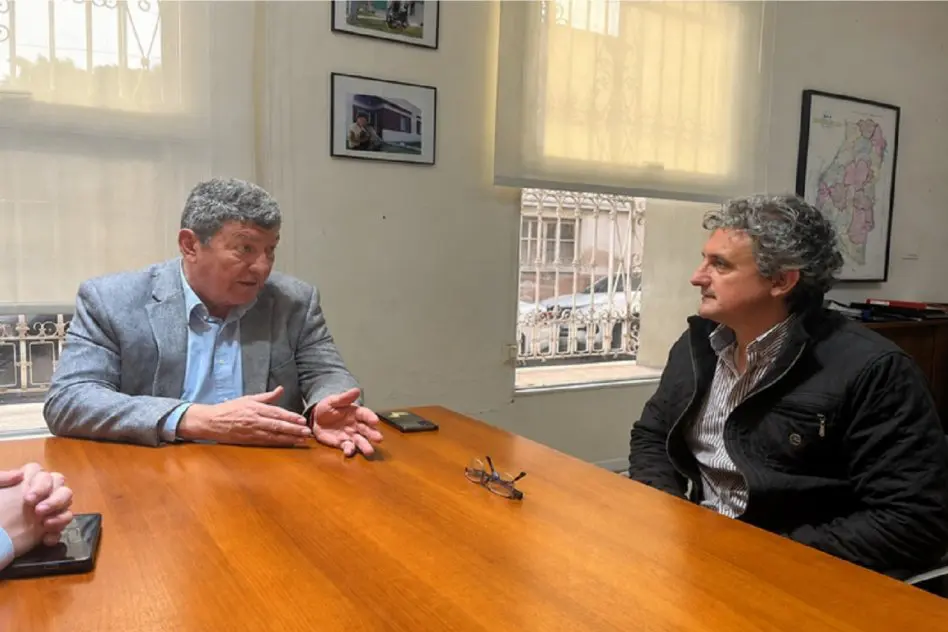 IAPV y municipio de Federación analizan políticas habitacionales para la región