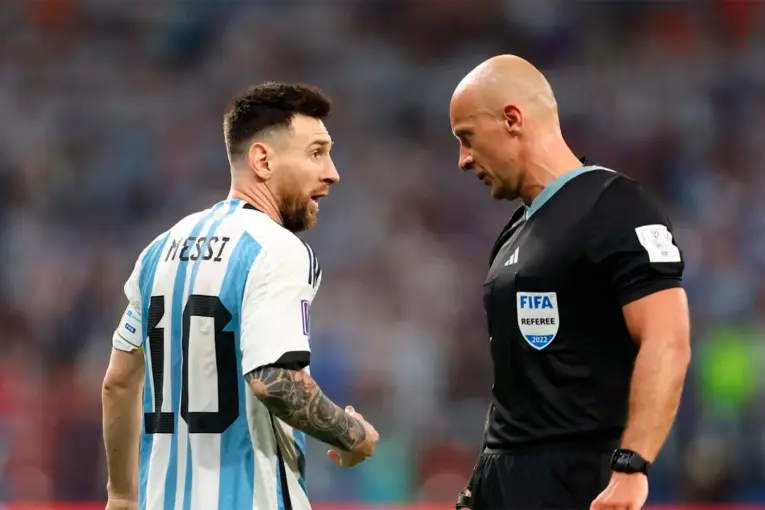Árbitro confirmado para debut argentino: recuerdo imborrable
