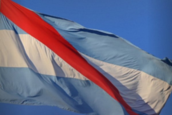 El valor del federalismo constante en el Día de la Bandera de Entre Ríos