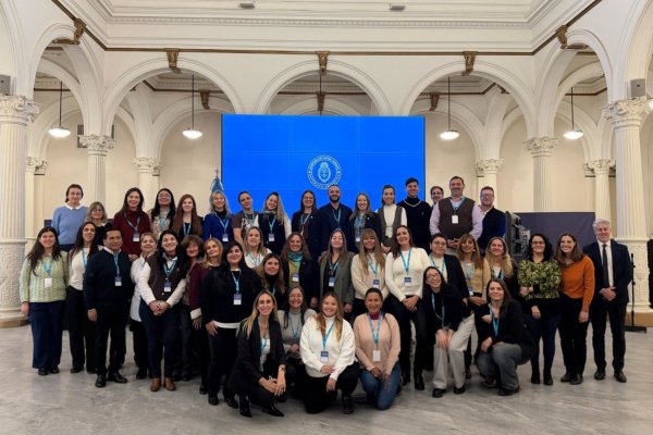 Entre Ríos Celebrates Success at First Federal English Meeting