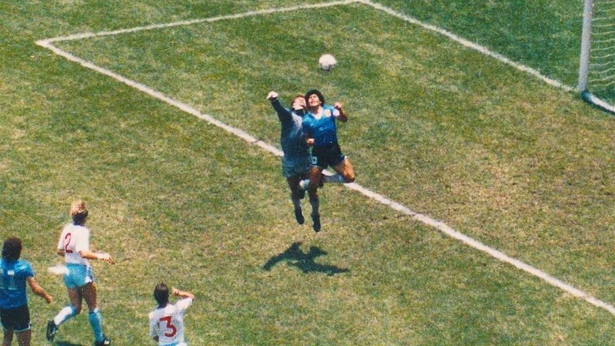 Relator inglés sorprende al recordar la "Mano de Dios" de Maradona durante un gol de Messi: "Historia"