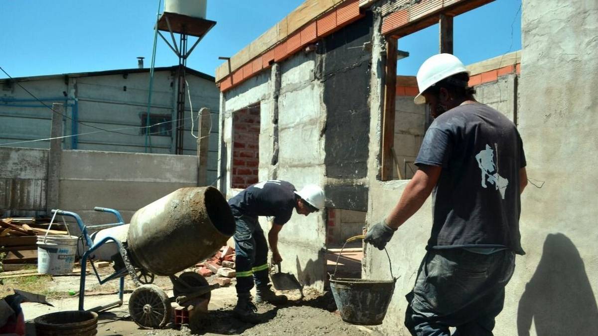 Alerta por el nuevo paradigma laboral: de la economía popular a la mano de obra barata