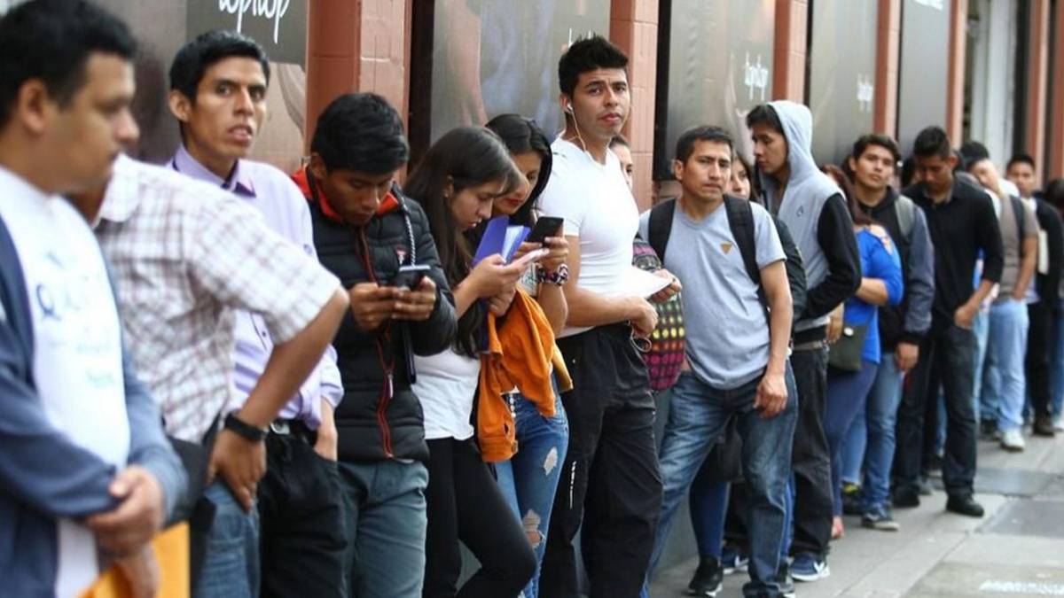 9 de cada 10 jóvenes entran en mora antes de empezar su carrera laboral: ¿cómo evitarlo?