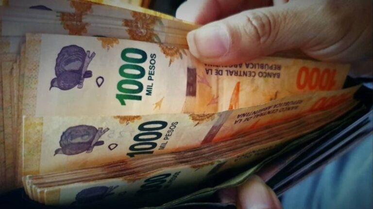 Gremio fija básico en 4 millones y quiebra el techo de paritarias de Milei