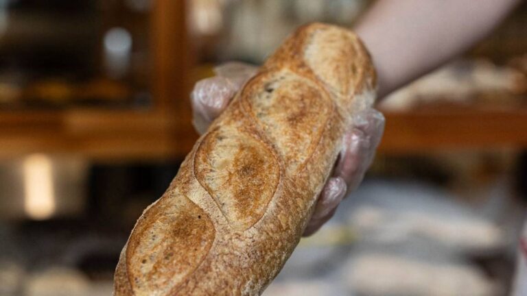El consumo de pan cae un 60% y el de facturas un 80%: crisis en las harinas