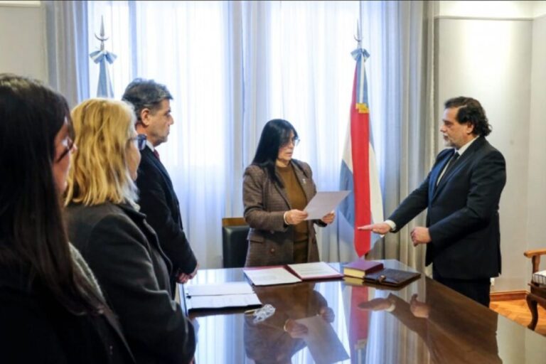 Nuevos integrantes suplentes del Jurado de Enjuiciamiento juraron su cargo