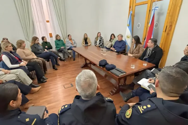 Mesa Transministerial se reúne para combatir las violencias de género