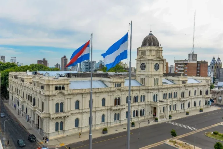 Entre Ríos no recibe fondos para la Caja de Jubilaciones y las transferencias discrecionales caen un 55,2%