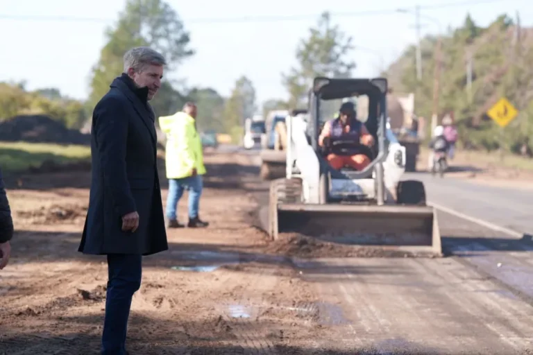 Gobernador recorrió las obras en las rutas provinciales 4 y 22