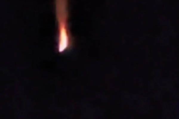 Fenómeno luminoso insólito desconcierta a vecinos en el cielo entrerriano