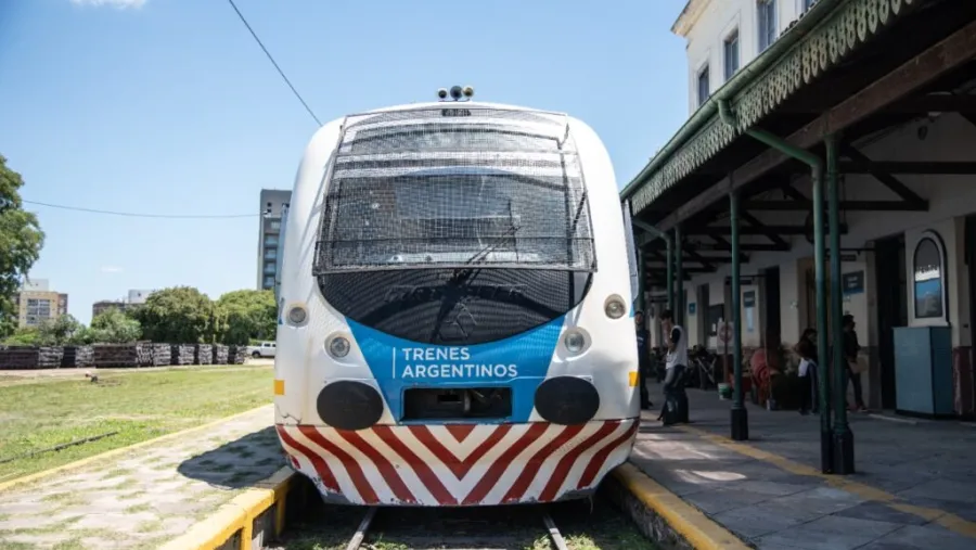 Tren Paraná: casi tres meses sin servicio ni novedades