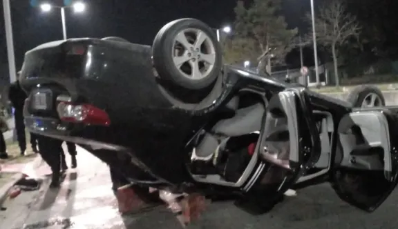 Conductor grave tras vuelco en el acceso a Paraná