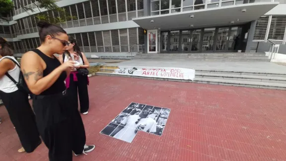 Nuevo informe forense no desvincula a policías acusados