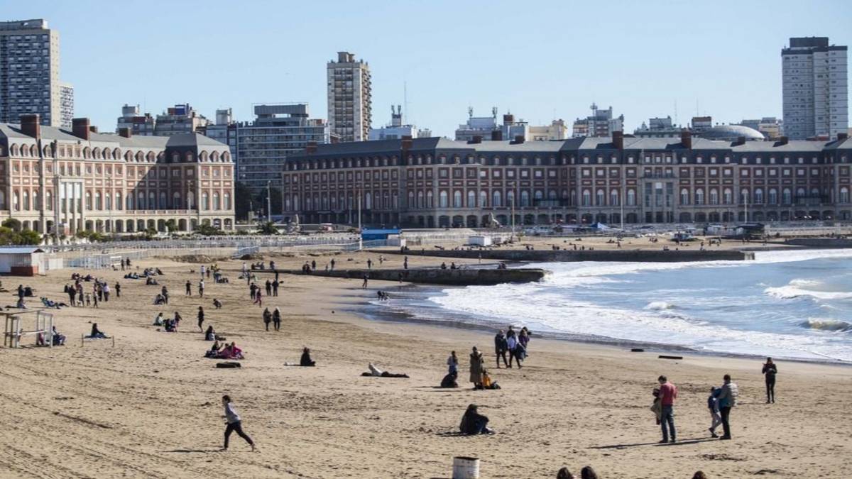 Vacaciones de invierno: el turismo receptivo salvó la temporada, pero el nacional cayó