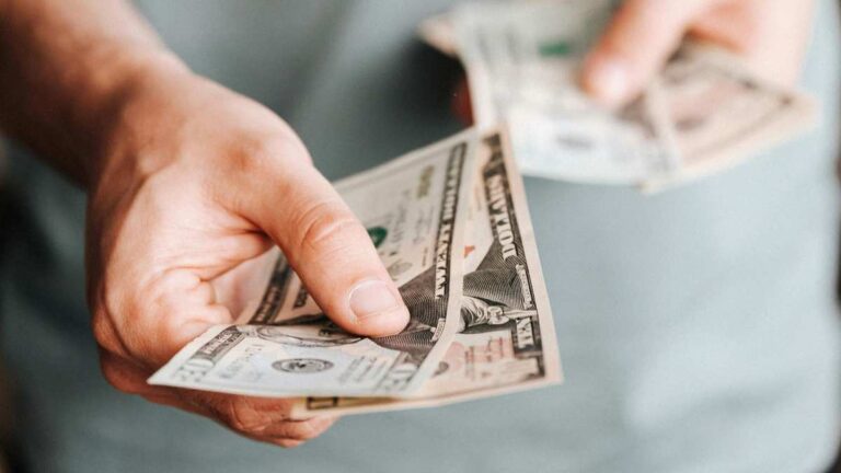 Dólar oficial hoy: estable en $1.515 en el Banco Nación