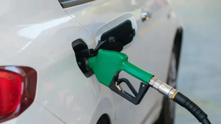 Precio de la nafta hoy, viernes 21 de agosto, en CABA y PBA: cotización actual de combustibles