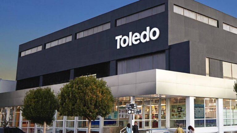 Supermercados Toledo enfrenta denuncia por no pagar salarios de julio