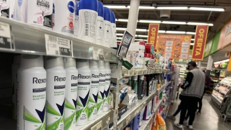 Crisis en Argentina: los productos de higiene básica que ya no pueden comprar