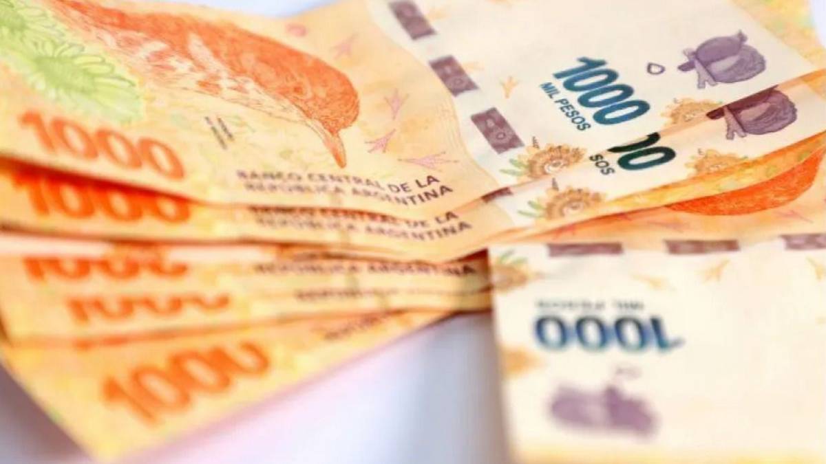UOM pacta paritaria con aumento y bono para siderúrgicos en agosto 2026