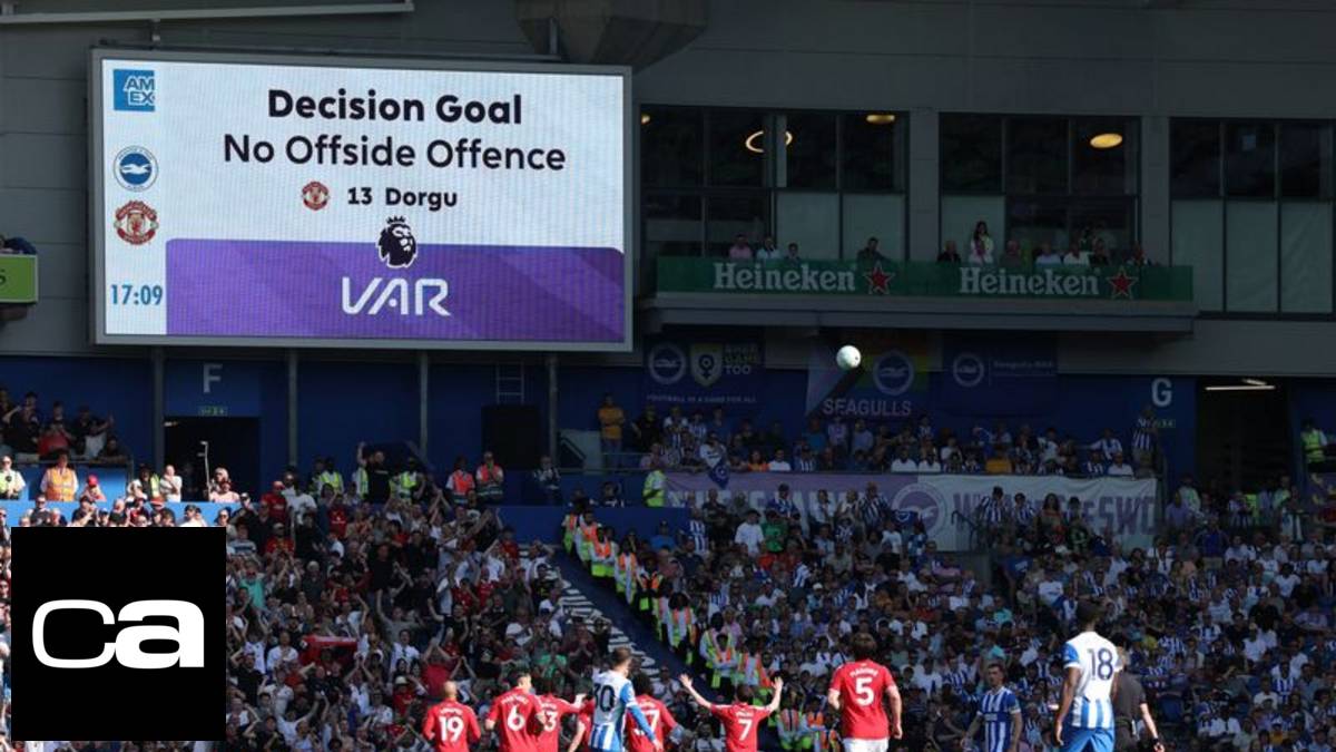 Premier League publicará los informes del organismo independiente sobre árbitros y VAR