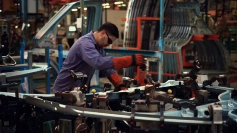 Entre Ríos resiste la caída del empleo nacional y sostiene su industria
