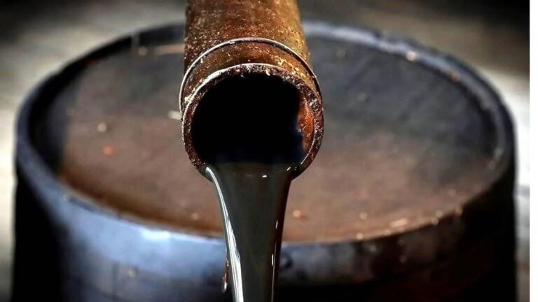 Brent Oil Surges Above $93 as Trump Issues Fresh Iran Threats