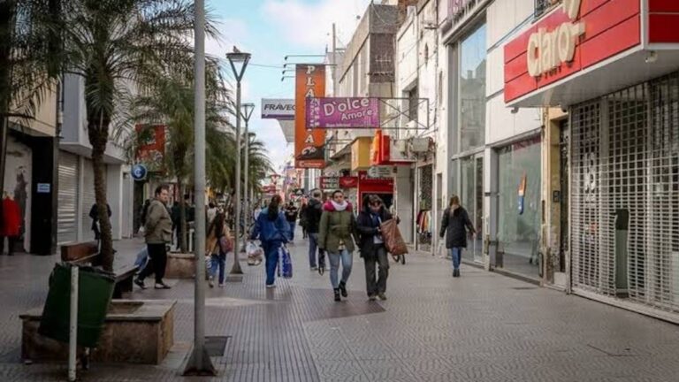 El endeudamiento de las familias frena el comercio y paraliza las ventas en Corrientes