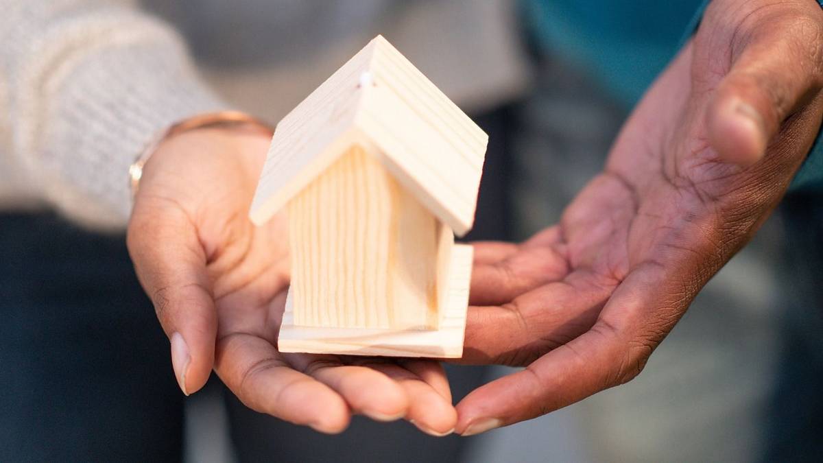 Créditos hipotecarios 2026: cuánto se necesita ganar para comprar un departamento en agosto