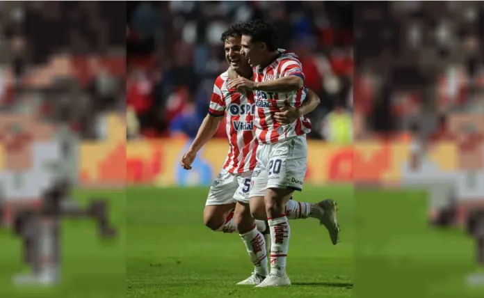 Unión golea a Sarmiento y vuelve a zona de clasificación en el Clausura