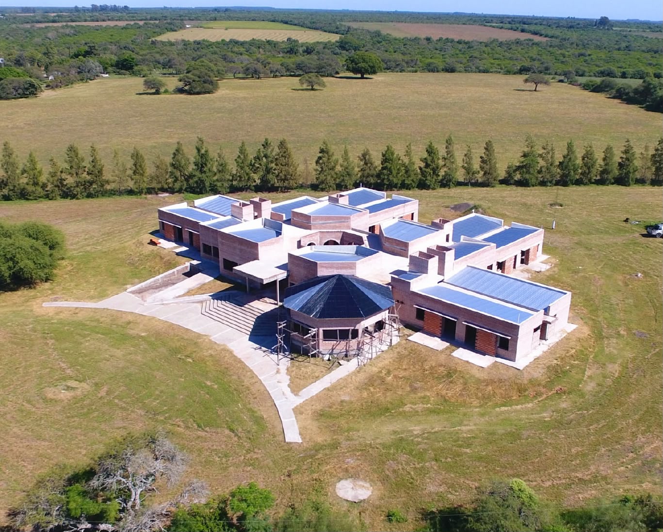 Municipalidad de San Gustavo acompaña la construcción de la Residencia Borgata de los Abuelos