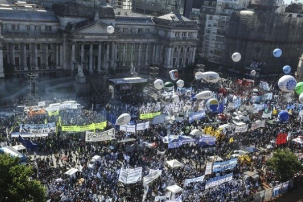 Sostener Nuestras Conquistas: El Imperativo Social del Colectivo