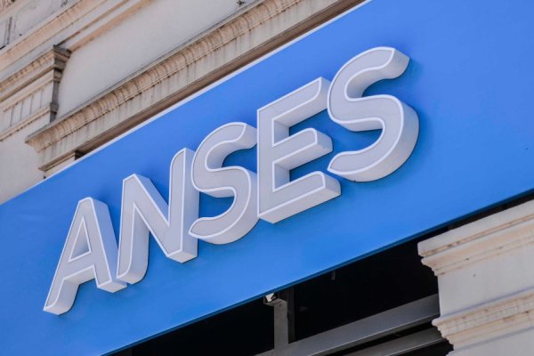 ANSES acerca sus servicios a los vecinos de Federación en operativo