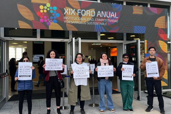 Visita de Sturzenegger a Entre Ríos genera fuerte repudio de activistas