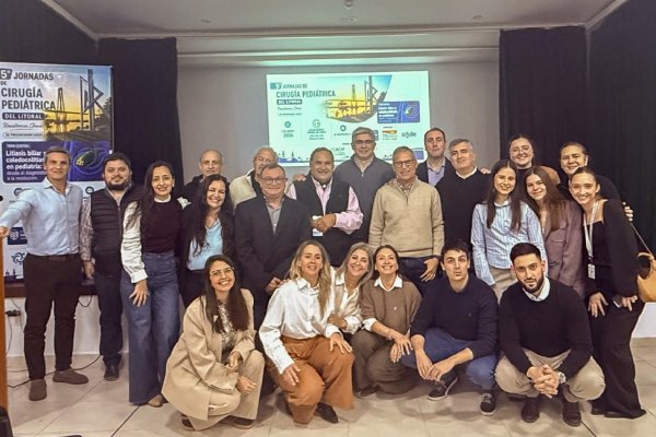 Reconocen a la jefa de Cirugía Pediátrica del hospital San Roque por su labor