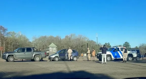 Hallan hombre sin vida en el río Gualeguaychú: autoridades investigan